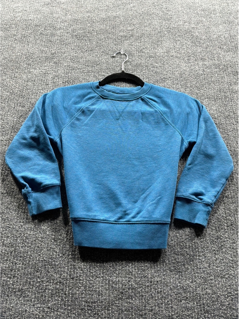 Old Navy Kids Blue Crewneck Sweatshirt Size S (6-7)